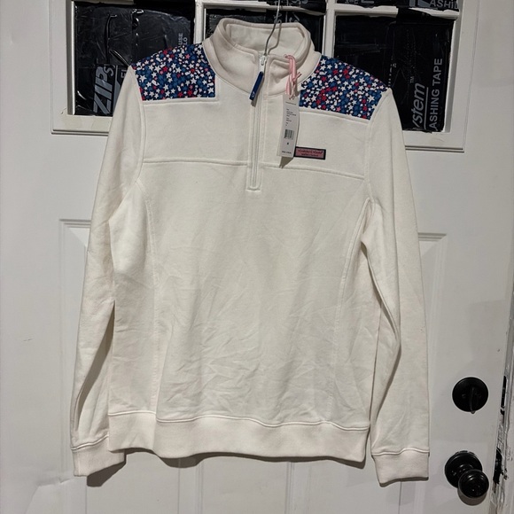 Vineyard Vines Sweaters - Vineyard Vines White Zip-Up Sweater with Blue and Pink Accents